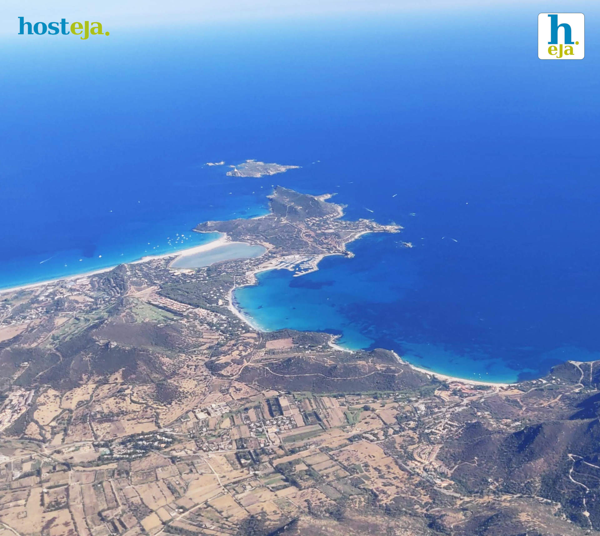 Villasimius, Porto Giunco, Capo Carbonara e l'isola dei Cavoli vista aerea